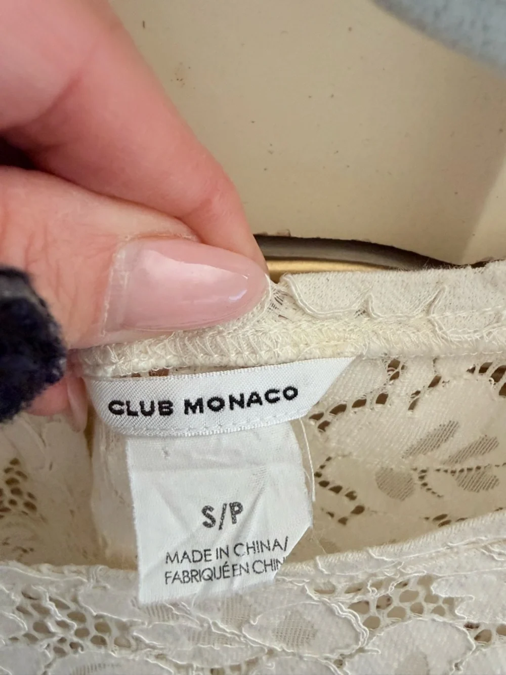 Club Monaco Lace Ecu Blouse Size Small EUC